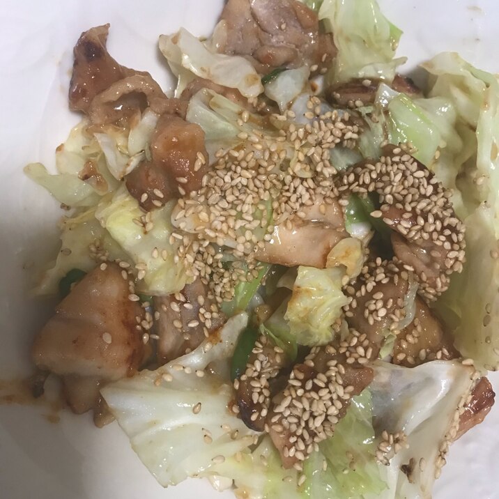 キャベツ大量消費❣️鶏肉と合う❣️